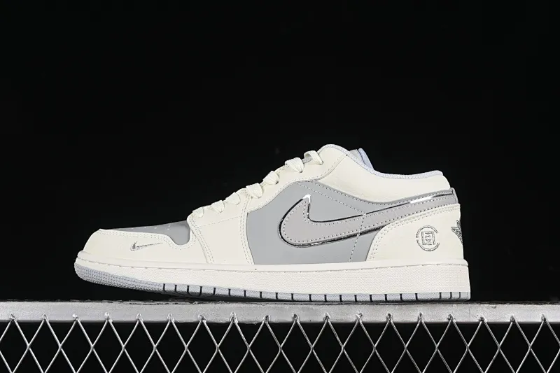 All categories Air Jordan Jordan series basketball shoes Air Jordan 1 Low high-end customized low-top sneakers Air Jordan 1 Low AJ1 Joe 1 Guanxi joint-beige silver edge gray high-end customized low-top retro basketball shoes DC2024-024
